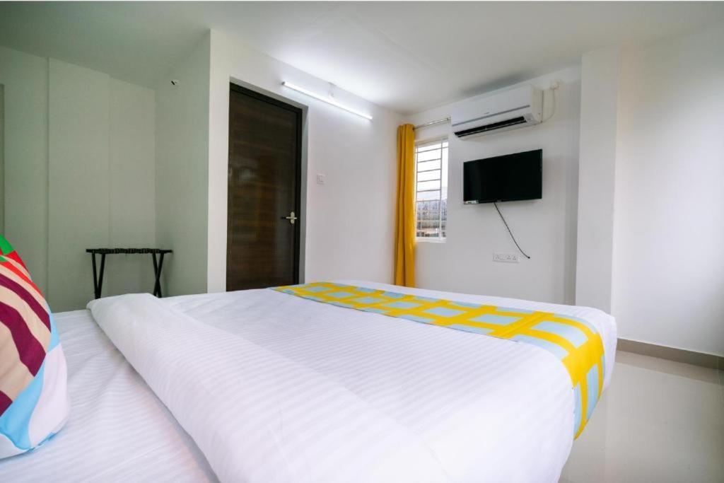 Flamingo Suites Kochi Luaran gambar